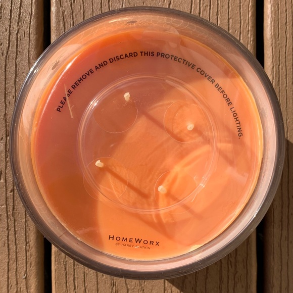🆕SPOOKY SPIDER CIDER HARRY SLATKIN HOMEWORX 4 WICK, 18oz CANDLE NWTS! - Picture 2 of 5